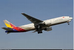 Asiana Airlines Boeing 777